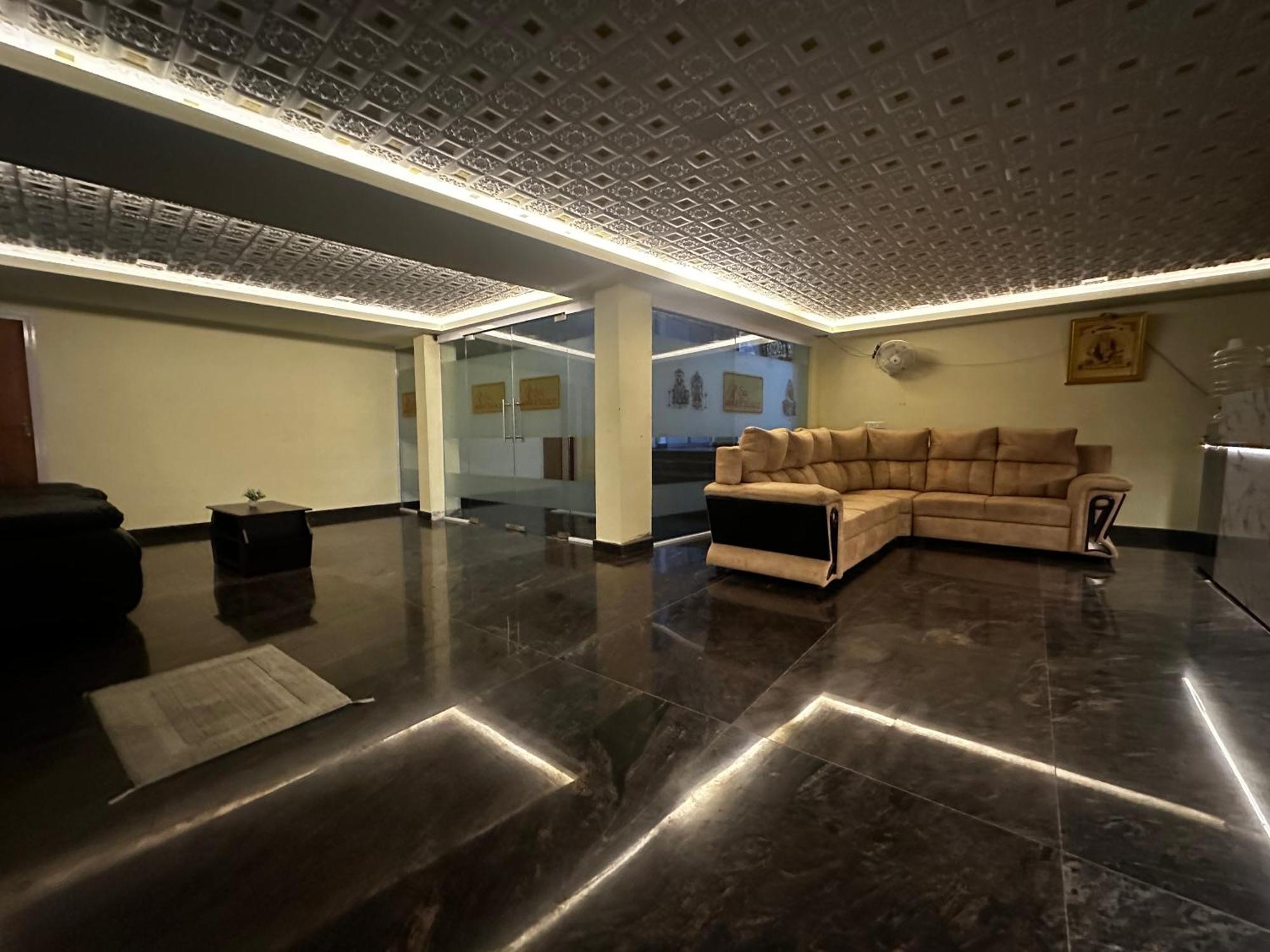 Mps Sai Palace Tiruvannāmalai Εξωτερικό φωτογραφία